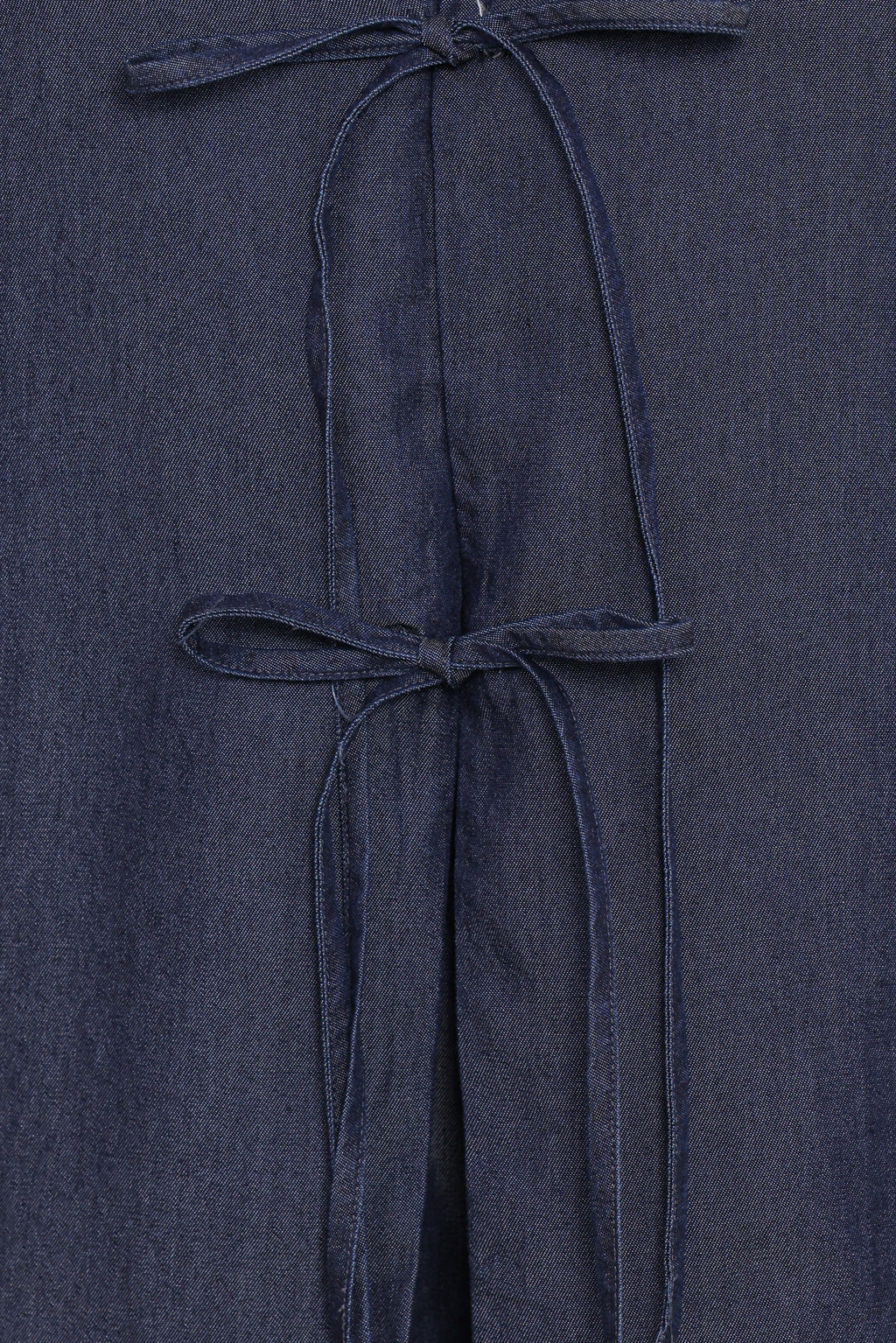 Aaliyah Chambray Tie Front Top - Dark Wash